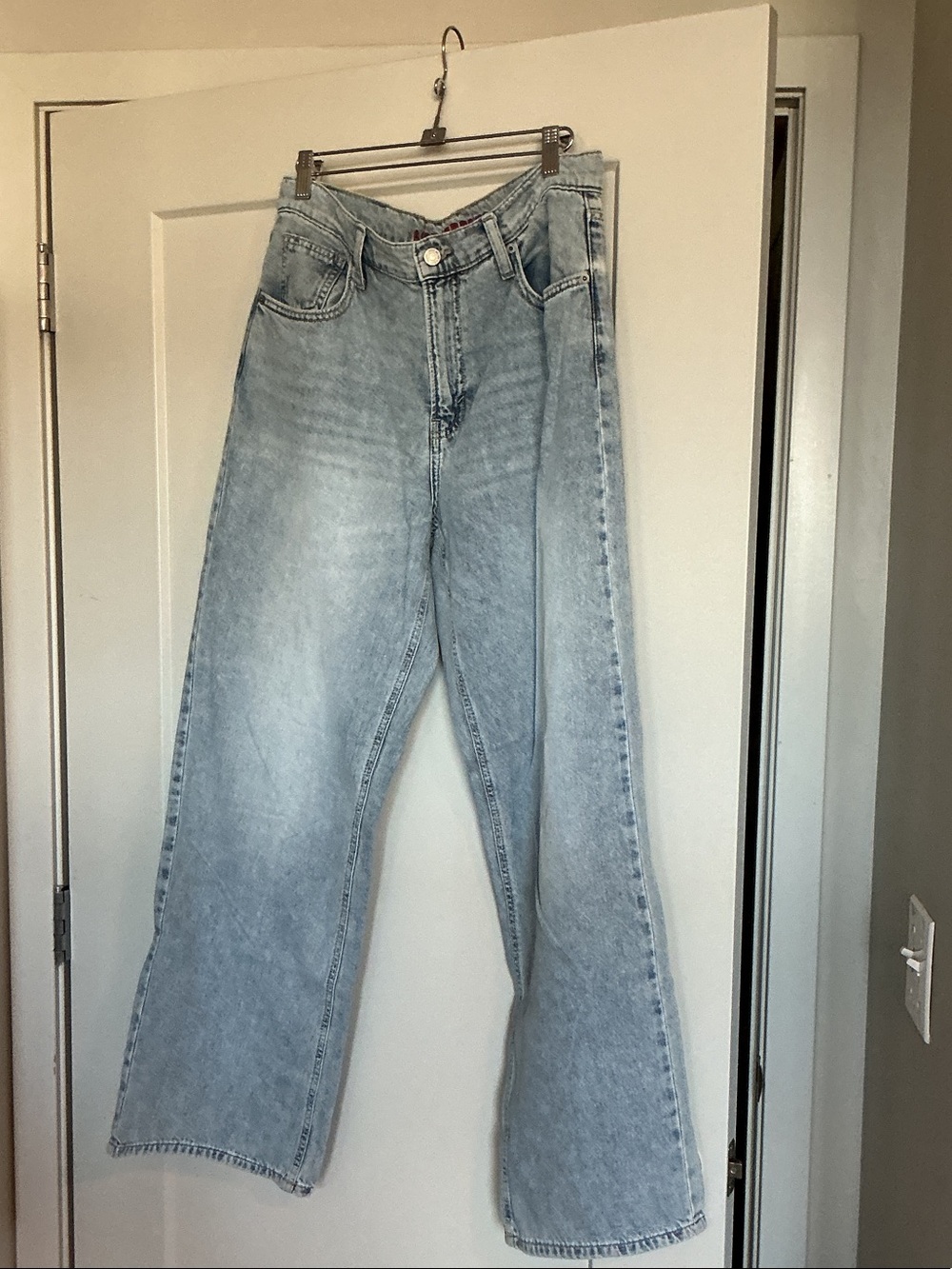 Lucky Brand Light Wash Wide Leg Jeans - Pale Blue